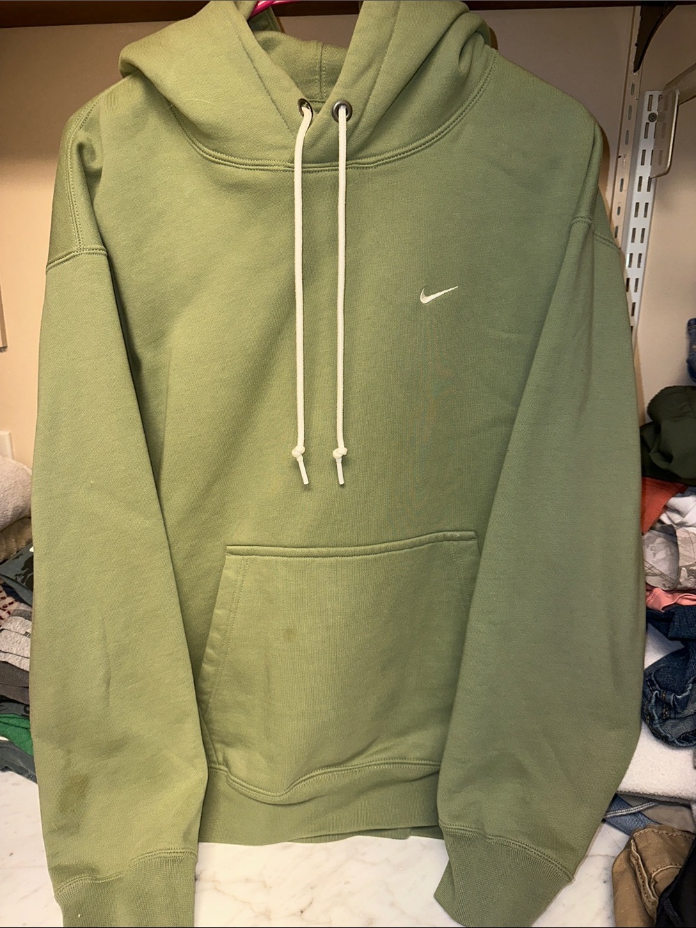 Nike Olive Green Men’s Pullover Hoodie with White Swoosh